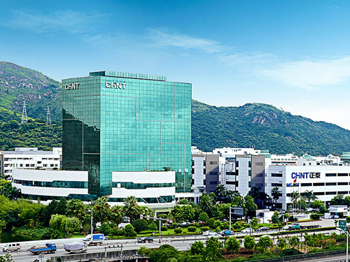 正泰集團(tuán)樂(lè)清公司鋼結(jié)構(gòu)車(chē)間