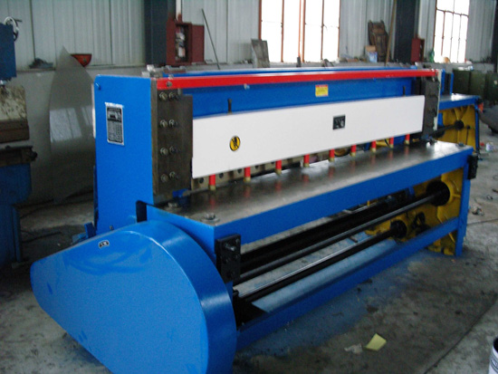 鋼材剪板機(jī) 鋼構(gòu)加工設(shè)備 鋼材剪板機(jī) 鋼構(gòu)加工設(shè)備